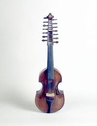 Viola d´amore von Paul Alletsee