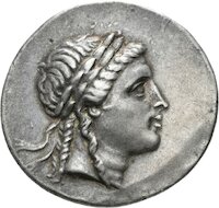 Tetradrachme aus Myrina (Aiolis) mit Darstellung des Apollon