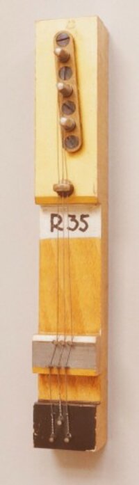 R 35 - Halt-Sicherung für Stimmwirbel