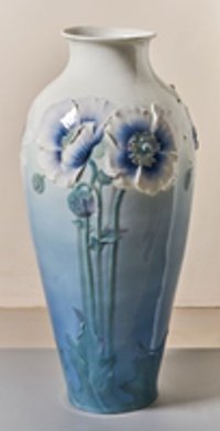 Große Vase mit Mohnblumendekor