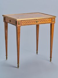 Tischchen im Stil Louis XV.