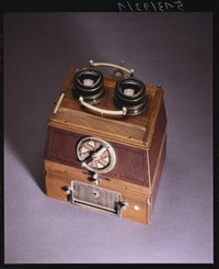 Stereokamera mit Objektiv von B. Krauss, Paris, Nr. 48517