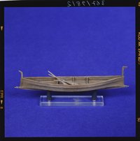 Modell eines skandinavischen Lederbootes aus der letzten Eiszeit von ca. 8000 v. Chr.