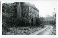 Reste der Betriebsanlage des Zementwerks von Guthmann & Jeserich