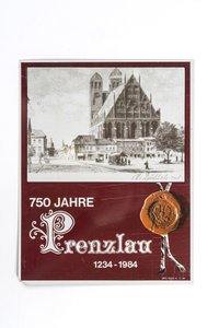 Schild, 750-Jahr-Feier von Prenzlau mit Marienkirche, 1984