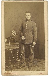Soldat mit Telegraph 1878