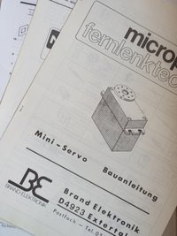 Brand Microprop - 4 Bauanleitungen Servos