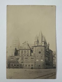 Gottfried Vömel, Frankfurt, Der Rententurm mit Pfarrturm von Westen, Abzug von einer alten Platte ca. 1860, ca. 1905.