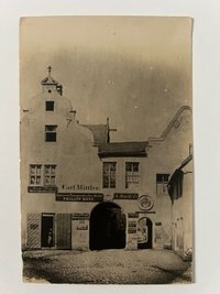 Gottfried Vömel, Frankfurt, Der Eingang zum Junghof, Abzug nach einer alten Platte von Philipp Hoff, ca. 1860, ca. 1905.