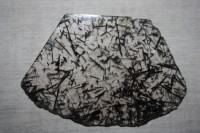 Turmalin-Nadeln in Bergkristall