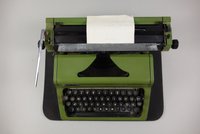 Mechanische Schreibmaschine "Erika"
