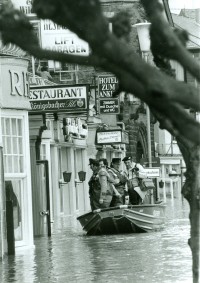 Hochwasser 1988 Konrad Adenauer Allee