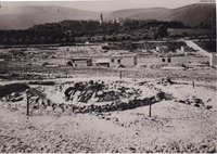 Fotografie der Ausgrabung Keltisches Grab am Ebersberg 1935