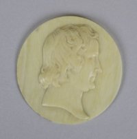Medaillon mit Porträt von Bertel Thorvaldsen im Profil