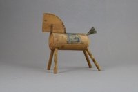 Spielzeug-Pferd aus Holz