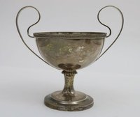 Silberne Schale in Form einer antiken Weinschale