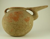 Schnabelkanne aus Keramik