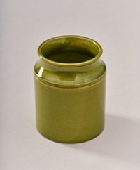 Olivgrüne Steinzeugvase