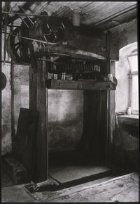 Papiermühle Niederzwönitz, Nass presse 1973 (Foto aus dem technischen Museum Papiermühle Niederzwönitz)
