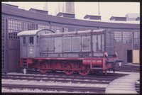 Lokomotive "RCT 36629" vor dem Lokschuppen