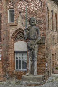 Roland-Statue von 1474 vor dem Altstädtischen Rathaus
