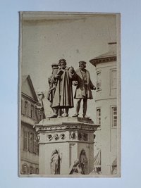 CdV, Unbekannter Fotograf, Frankfurt, Guttenberg-Denkmal, ca. 1865