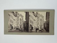 Stereobild, Unbekannter Fotograf, Frankfurt, Judengasse mit Synagoge, ca. 1865.