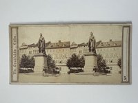 Stereobild, Theodor Creifelds, Frankfurt, Nr. 266, Schiller-Monument, ca. 1870.