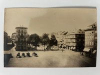 Gottfried Vömel, Frankfurt, Der Theaterplatz und der Goethe-Platz, nach einer alten Platte von Carl Friedrich Mylius von 1890, ca. 1905.