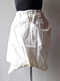 Damenunterhose aus weißer Baumwolle und Spitze, um 1900
