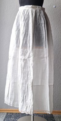 Unterrock aus weißer Baumwolle und Spitze, um 1900
