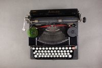 ADLER Schreibmaschine