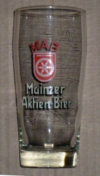 Mainzer Aktien-Bierbrauerei Bierglas