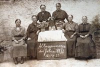 Foto von sechs Guntersblumer Frauen des Jahrgangs 1873