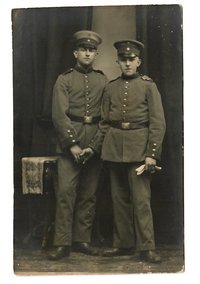 Zwei Soldaten