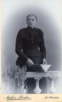Bild einer jungen Frau