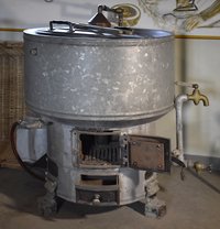 Reiberwaschmaschine mit Feuerung und einem Wassermantel