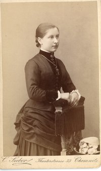 Photo einer jungen Frau