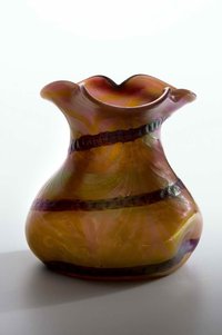 Beutelförmige Vase aus Klarglas