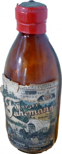 Schnapsflasche der Firma H. TH. Schulze