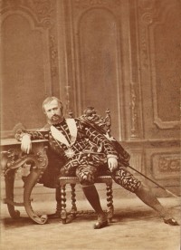 Leopold Teller als Karl IX. in Lindners "Die Bluthochzeit"