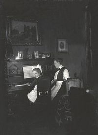 Glasplattennegativ, Margret und Clara Bauer