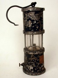 Korfmann-Lampe, Akku-Handlampe mit Mittellicht